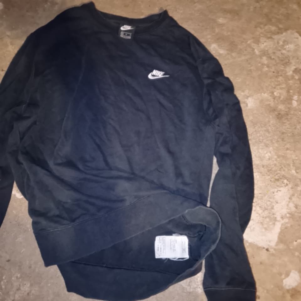 Nike long sleeve (Category: Sets & Coordinates) located in Surigao. Submitted by michaelcarloz (Listing ID 1466802146, Image 1). Description: .