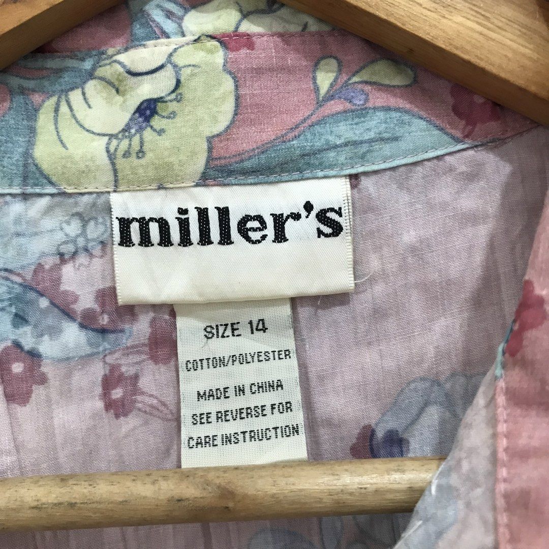 MILLER’S Vintage Floral Button Down Polo (Category: Blouses) located in Cavite. Submitted by tanya.valentin (Listing ID 1466830817, Image 3). Description: - 21x26.