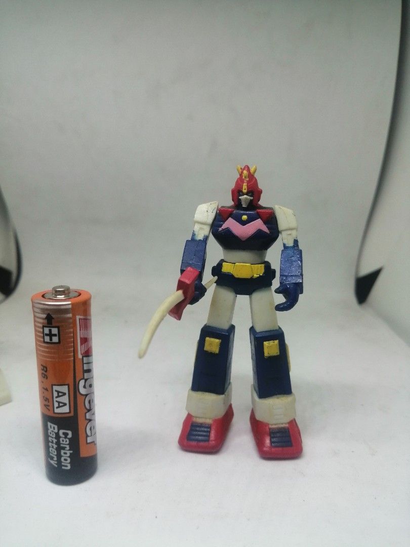 Mini Gashapon Voltes V & Daimos set (Category: Action & Battle Toys) located in Pateros City. Submitted by romferarc333 (Listing ID 1466793362, Image 3). Description: Daimos and Voltes V mini gashapon / capsule figure from Bandai's Super Robot Wars series. Sold as set only. Location: Pateros.
