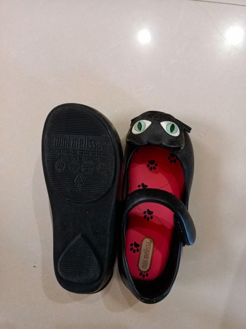 Mini Melissa kids sandals size 9 take all (Category: Babies & Kids Fashion) located in Manila. Submitted by coolmoon.6a41a1 (Listing ID 1466791000, Image 2). Description: .