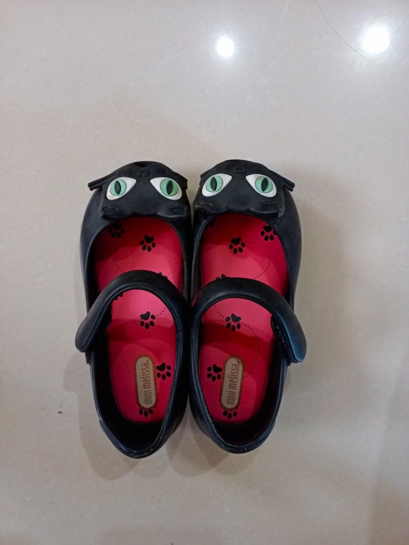 Mini Melissa kids sandals size 9 take all (Category: Babies & Kids Fashion) located in Manila. Submitted by coolmoon.6a41a1 (Listing ID 1466791000, Image 1). Description: .