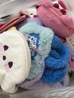 (Category: ) located in . Submitted by affordable_love_items (Listing ID 1466816089, Image 1). Description: .
