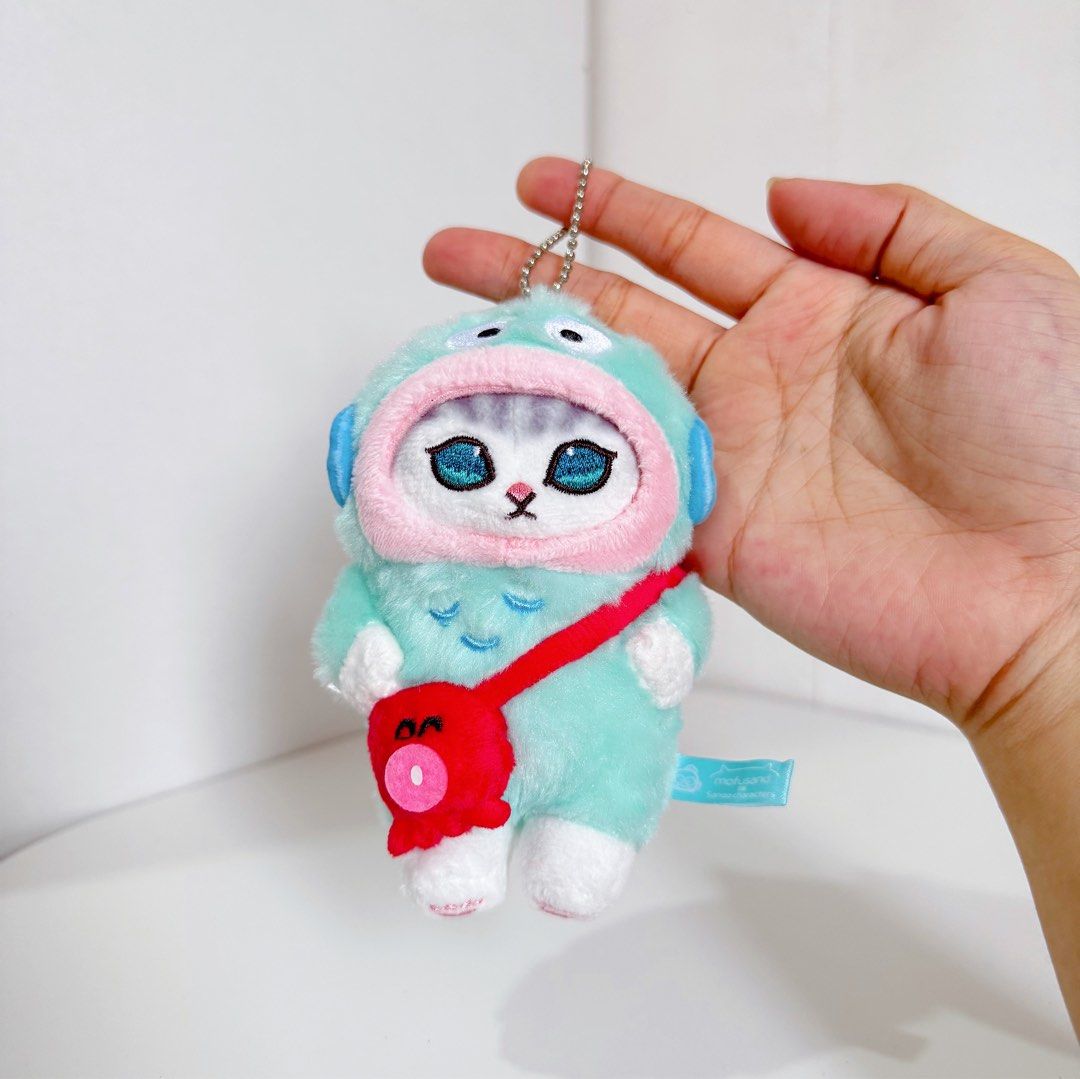 Mofusand x Hangyodon Sanrio Keychain Plush (Category: Plushies & Soft Toys) located in Manila. Submitted by ashyyel_ (Listing ID 1466952851, Image 1). Description: like new replaced ball chain .
