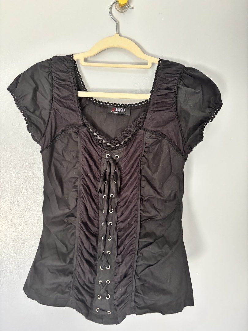 Morgan De Toi (Category: Blouses) located in Binan City. Submitted by byhiraeth (Listing ID 1466793496, Image 2). Description: no ww solid black irl, no color fading etc s-m.