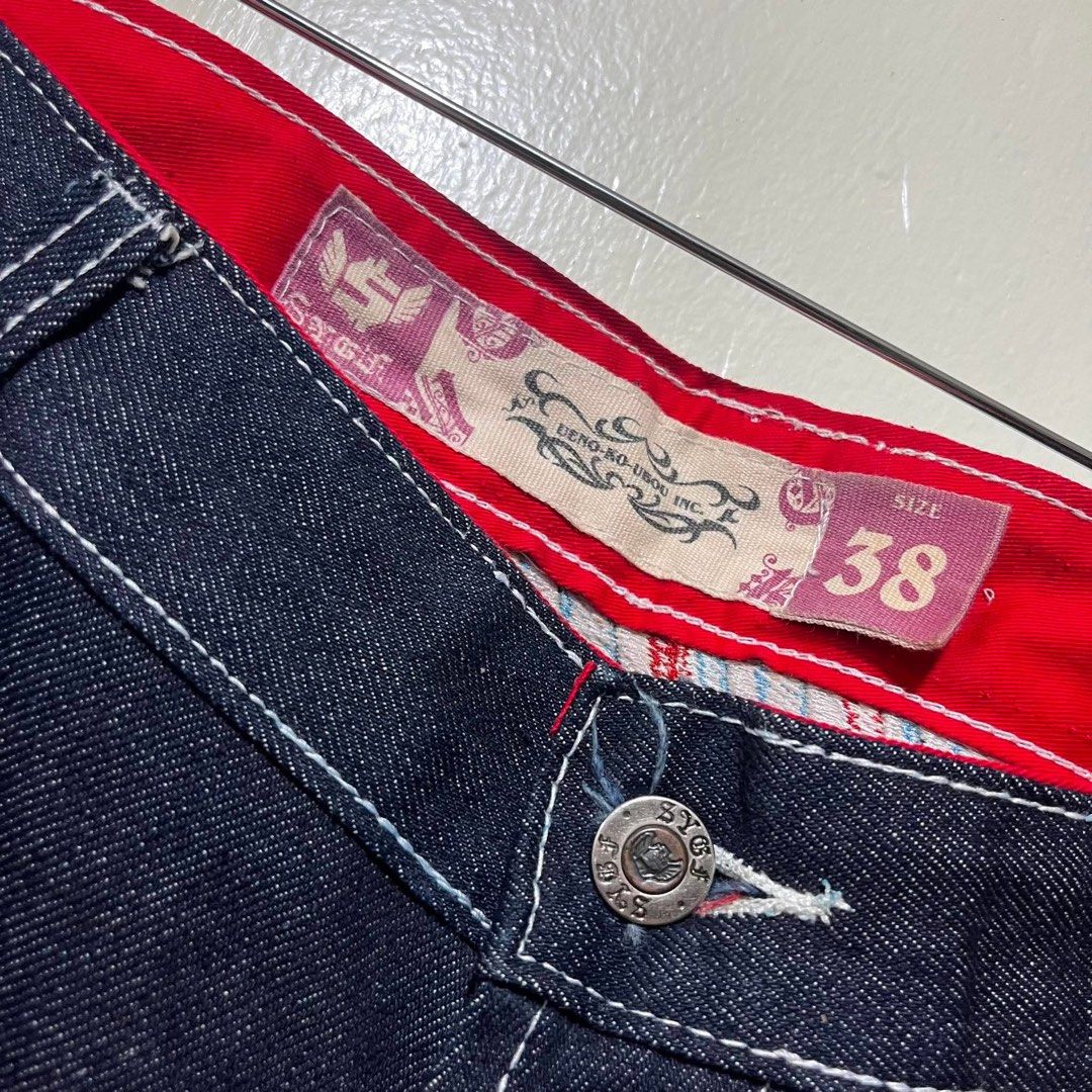 MY SYGF BAGGY PANTS (Category: Luxury Apparel) located in Manila. Submitted by mcyardie (Listing ID 1466794999, Image 3). Description: MY SYGF DIMES WAIST: 38 LENGTH: 45 THIGH: 14 LEG OPEN: 10 - vintage - deadstock - crispy - as new PRICE: 1500.