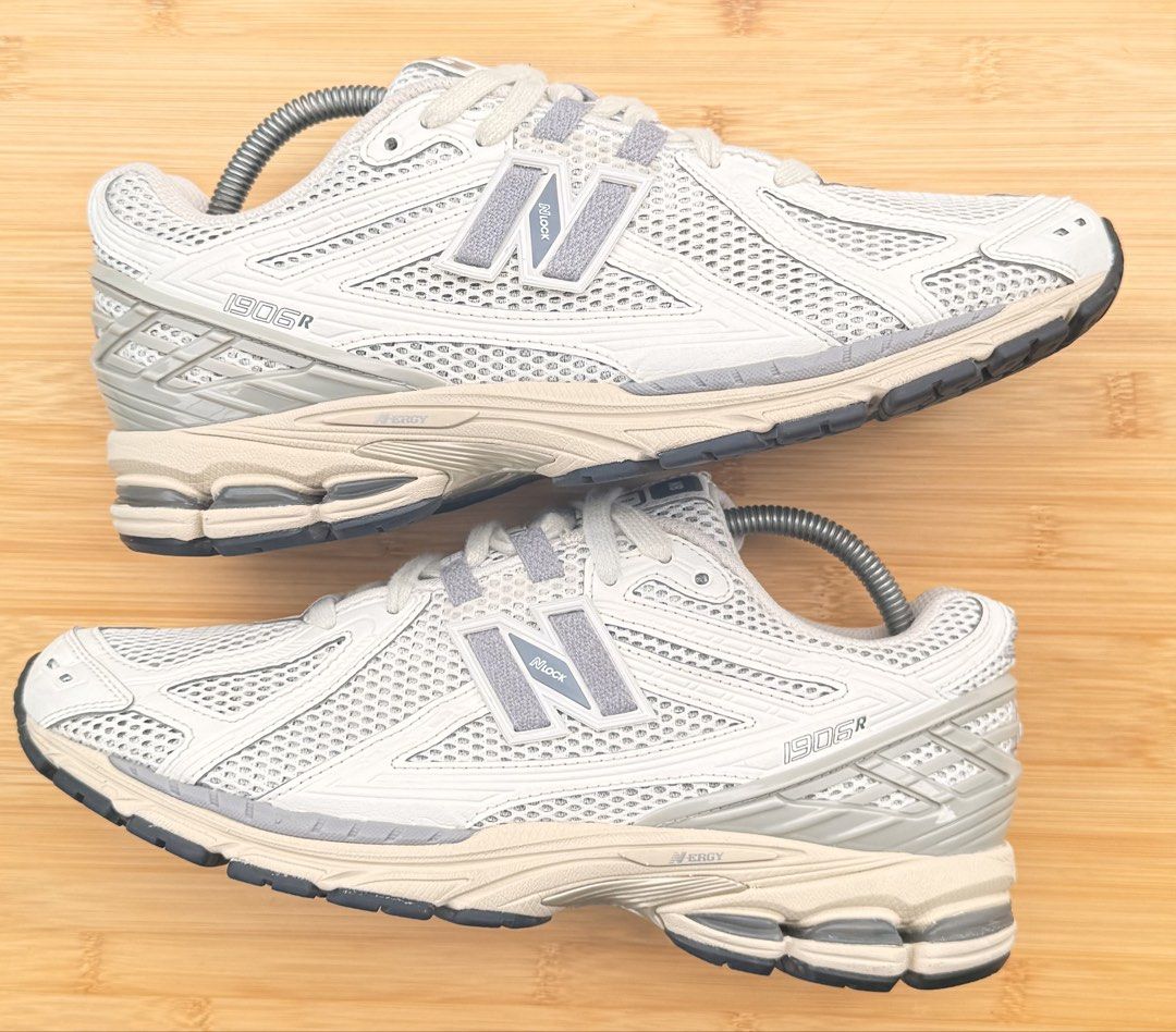 NB 1906r (Category: Dress Shoes) located in Pateros City. Submitted by andrealexthrifts (Listing ID 1466778146, Image 2). Description: .