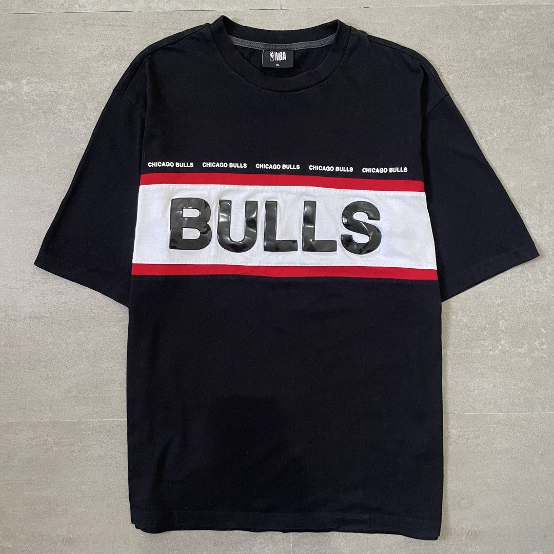 NBA Chicago Bulls Shirt (Category: Tshirts & Polo Shirts ) located in Mabalacat. Submitted by goldengarms_ (Listing ID 1466875036, Image 1). Description: Color: Black Size: XL on tag Condition: Excellent Color rate: 9.5/10 or better Issue: N/A Price is still negotiable for sure buyer 👍 - Payment thru GCash, Maya or Security Bank 💳 - Shipping via J&T Express 🛩️ Pm us for more details. Thank you! 📩.