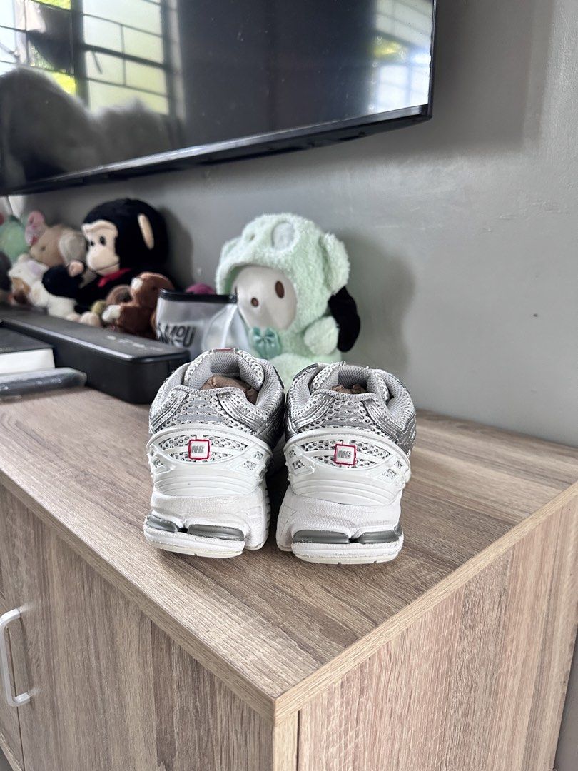 New balance 1906R (Category: Sneakers) located in Manila. Submitted by nilodanzcuadra (Listing ID 1466864714, Image 2). Description: Size 8 womens Excellent condition Outsoles like new Loc: north caloocan.
