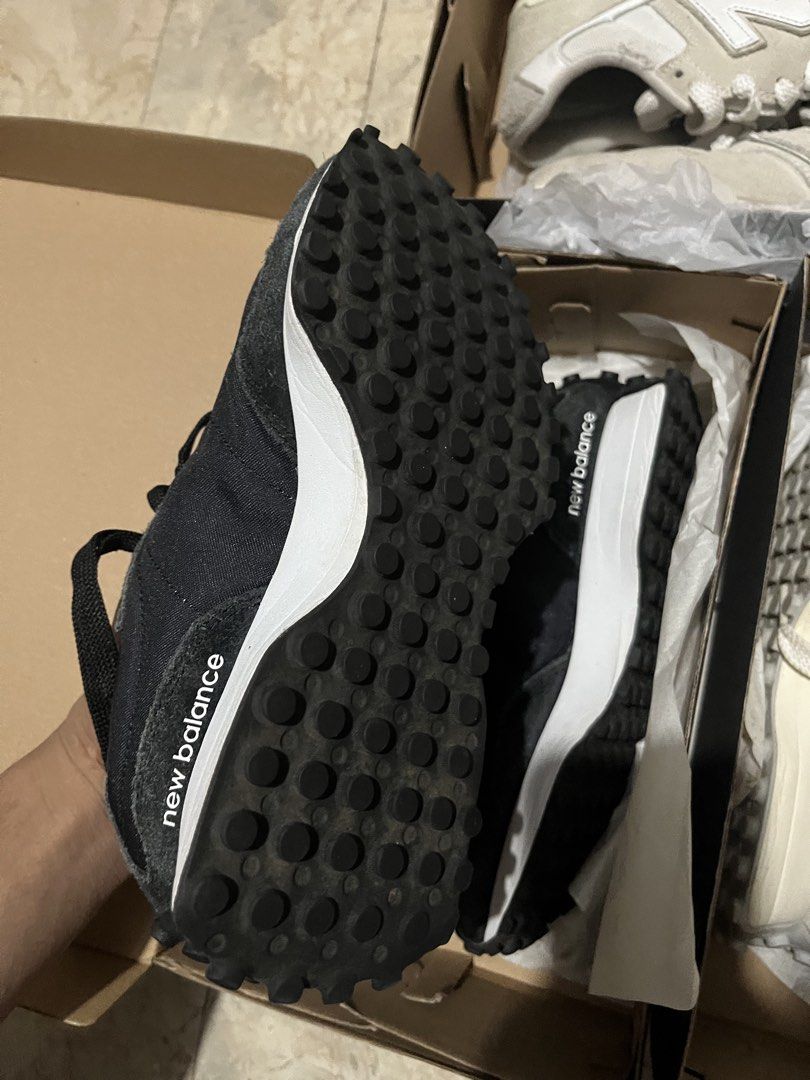 New Balance 327 and 996 Sneakers Bundle ASPACK (Category: Sneakers) located in Taguig. Submitted by Jozgreater (Listing ID 1466824270, Image 2). Description: 3 pairs for only 2k pesos only CAN DO MEET UP AND SHIP VIA LALAMOVE SELLING IT RUSH DECLUTTER no isusue halos new pa Size:6 womens.
