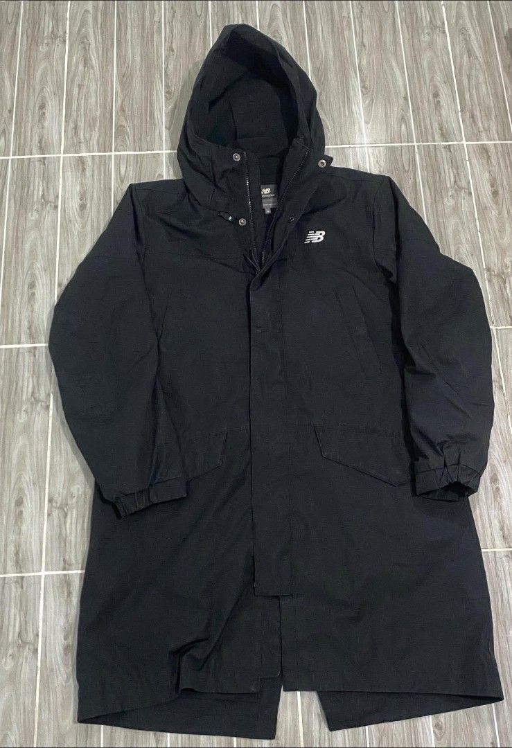 NEW BALANCE PARKA HEACY JACKET (freeshipping) (Category: Coats, Jackets and Outerwear) located in Quezon City. Submitted by gyl-stop (Listing ID 1466923475, Image 1). Description: free shipping 24 x 38 very good condi cr: 9.5/10 issus: need wash/small scratch sa gitna.