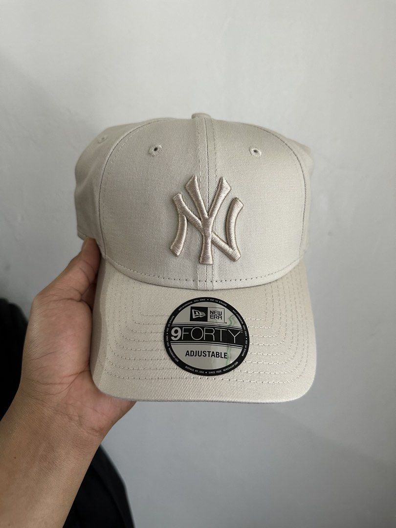 New Era Caps 9Forty & 9twenty (Category: Caps & Hats) located in Quezon City. Submitted by crisfortyshop (Listing ID 1466929426, Image 3). Description: Legit New Era 9Forty Regular frame & 9tweny dadhat.
