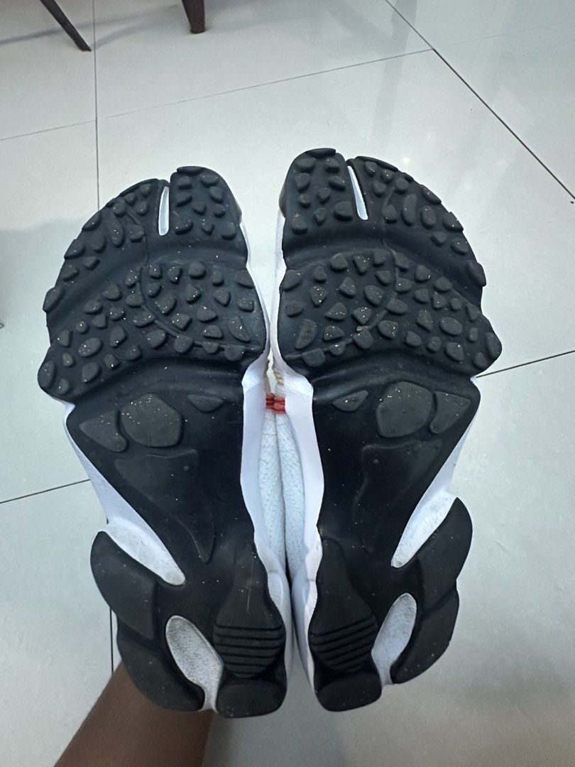 Nike air rift (Category: Sneakers) located in Manila. Submitted by puredeer-f1ce (Listing ID 1466795891, Image 2). Description: This is orig not class A or Fake! ( Needs cleaning ) US7 or 38Euro ( Womens ) Fixed Price Meet up Cavite or Alabang Lalamove sagot mo shipping.