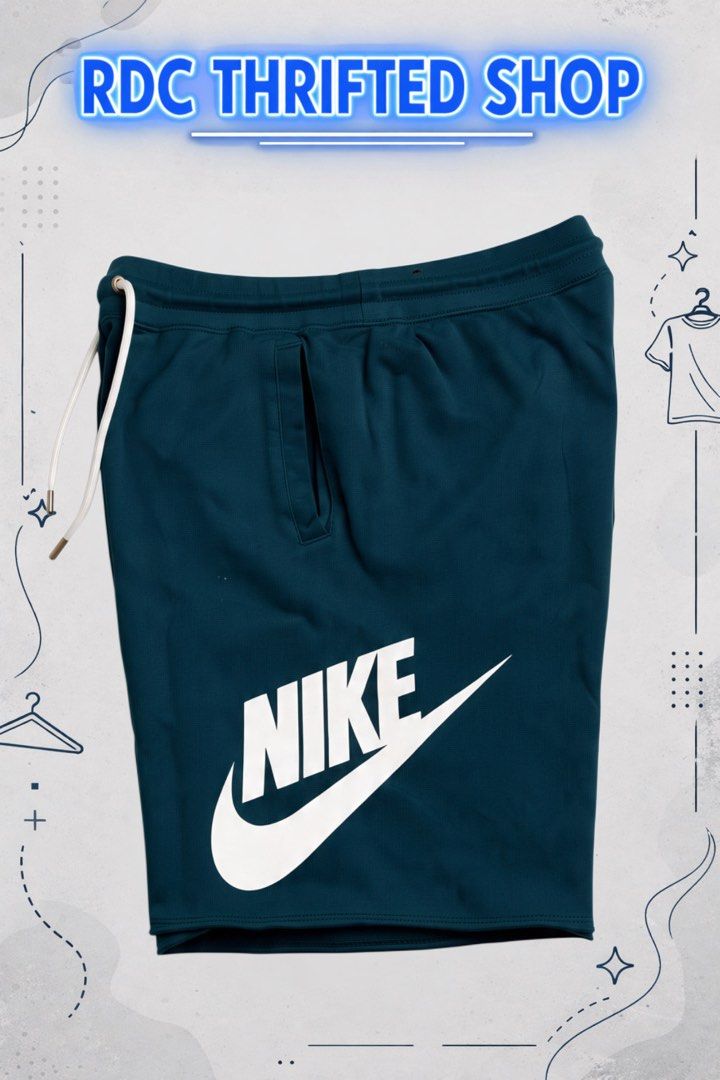 Nike Alumni (Category: Shorts) located in Las Pinas. Submitted by rdcthriftedshop (Listing ID 1466807142, Image 1). Description: FREE SHIPPING FEE 📦 Nike Alumni Size Large on tag Waistline: 28 up to 36 Length: 19 Color rate: 10/10 Condition: Excellent Condition Super Dot Bleach Stain.