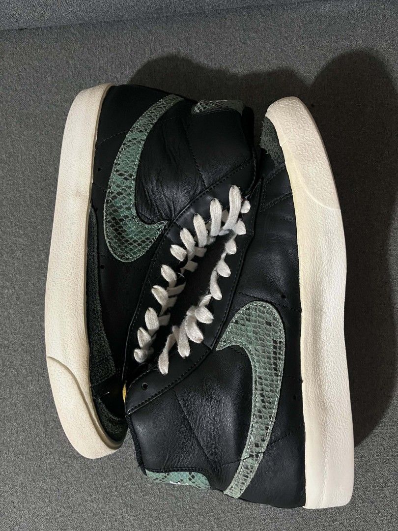 Nike Blazer Mid '77 Vintage Snakeskin Black (Category: Sneakers) located in General Santos City (Dadiangas). Submitted by vashcollection16 (Listing ID 1466923708, Image 2). Description: - Brand/Model: Nike Blazer Mid '77 Vintage High-Top - Colorway: Black leather upper with green snakeskin textured swooshes and matching heel panels - Details: Suede overlays on toe box/mudguard, classic yellowed exposed-foam tongue, crisp white laces, and off-whit