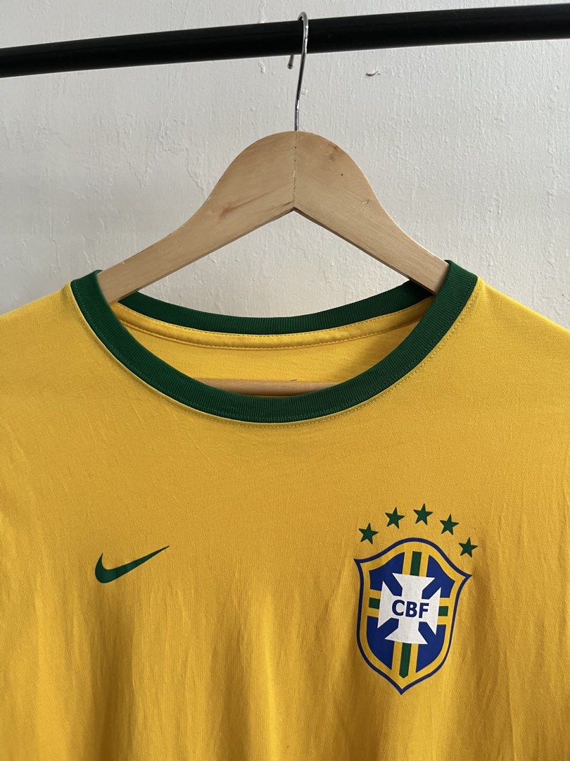 Nike Brazil Tee (Category: Tshirts & Polo Shirts ) located in Virac. Submitted by _thecave (Listing ID 1466831660, Image 2). Description: Nike Brazil Good as new 9.5/10 Color Rate No issue Tagged size: XL Slim Width: 20 Length: 30 P550 + SF.