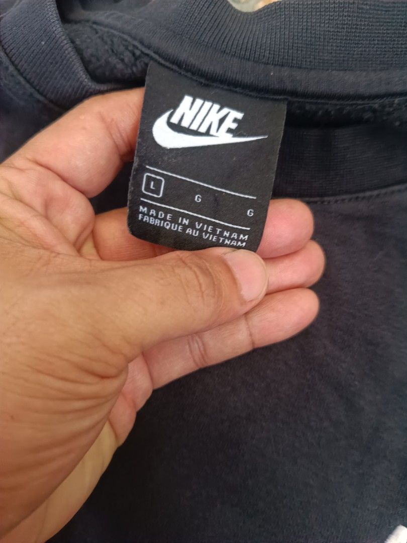 Nike Clubfleece Sweater (Category: Hoodies) located in Bulacan. Submitted by moybilog (Listing ID 1466879589, Image 3). Description: .