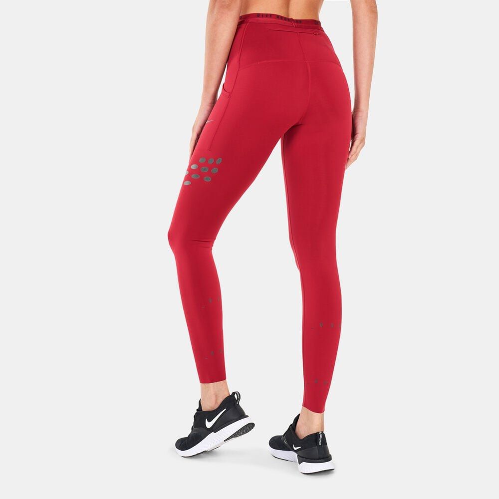 Nike Dri Fit Run Division Red ( Large) (Category: Activewear) located in Caloocan City. Submitted by lulufanatics (Listing ID 1466934572, Image 3). Description: PRELOVED NIKE LEGGINGS ❤️🖤 💸 Selling Price: ₱1,350 🏷️ Original Price: ₱5,000 ✔️ Bought from Nike Outlet, SM North Edsa ✔️ Preloved ✔️ Authentic Nike 📏 Size: Large ✨ Condition: [Insert actual condition] Selling for only ₱1,500! Great deal for Nike lovers. 📩 DM for inquiries. 📦 Shippi