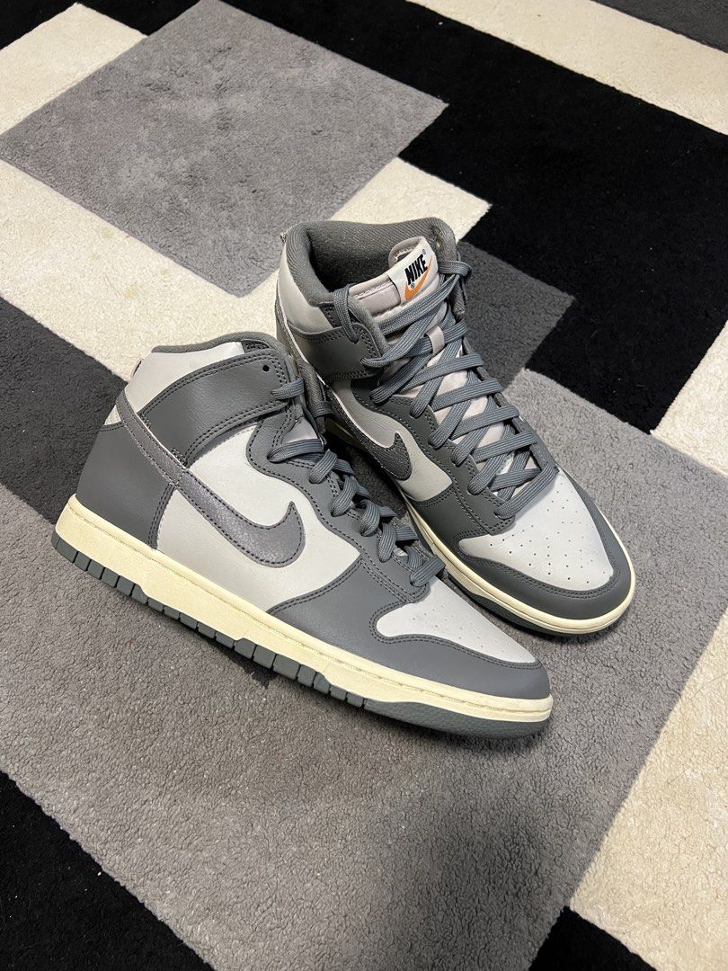 Nike Dunk High Grey Vintage lightbone grey (Category: Sneakers) located in Calasiao. Submitted by pb.supply_v2 (Listing ID 1466966330, Image 2). Description: Nike Dunk High Vintage Light Bone Grey SIZE 10 FITS TTS PAIR ONLY EXCELLENT CONDITION (SRP 6K) -1899 FREE SHIPPING .
