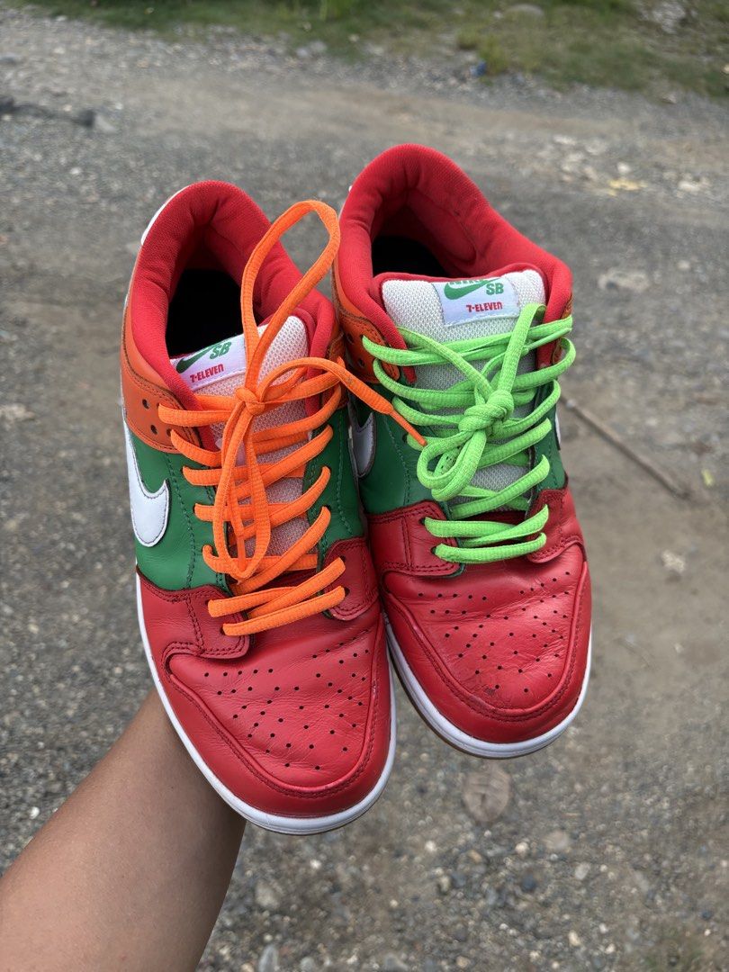Nike Dunk Low 7/11 (Category: Sneakers) located in Cagayan de Oro. Submitted by _kai.thrift (Listing ID 1466883429, Image 2). Description: .