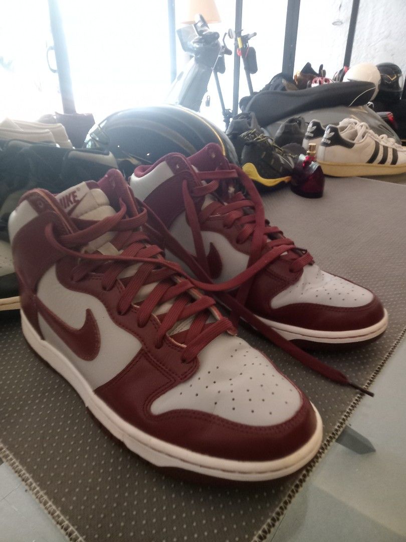 Nike Dunks High Retro " Dark Beetroot" (Category: Sneakers) located in Makati City. Submitted by pardsroman (Listing ID 1466791077, Image 2). Description: MOP via BPI or gcash payment first before delivery no return no exchange. shipping at buyers expense.