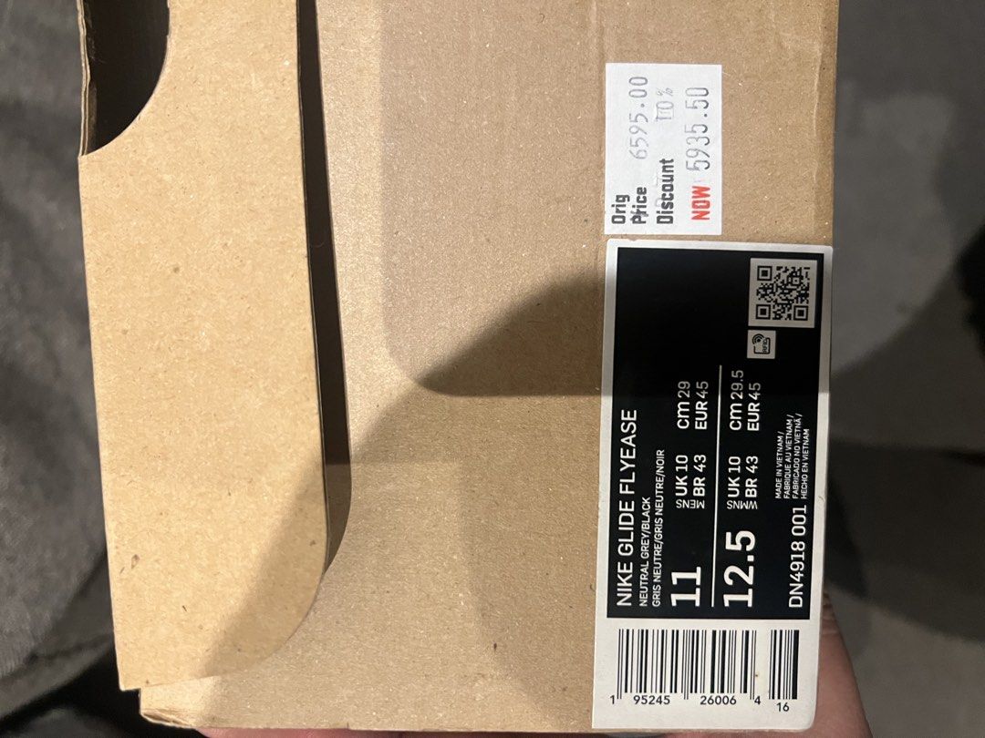 Nike Glide FlyEase Size 11 Mens (Category: Sneakers) located in Pasig City. Submitted by m3llow (Listing ID 1466952151, Image 3). Description: Rush Selling! Newly bought Nike Glide Flyease for sale! - Size 11 mens Rfs: not for me, I’m flat footed .