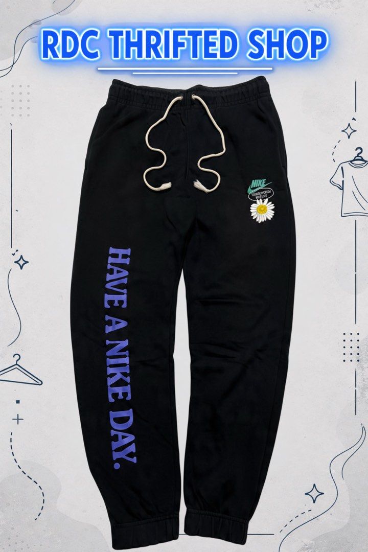 Nike “Have a Nike Day” Jogger (Category: Joggers) located in Las Pinas. Submitted by rdcthriftedshop (Listing ID 1466805893, Image 1). Description: FREE SHIPPING FEE 📦 HAVE A NIKE DAY JOGGER Size medium on tag Waistline: 28 up to 34 Length: 38.5 Color rate: 9/10 Condition: Excellent Condition No Issue .
