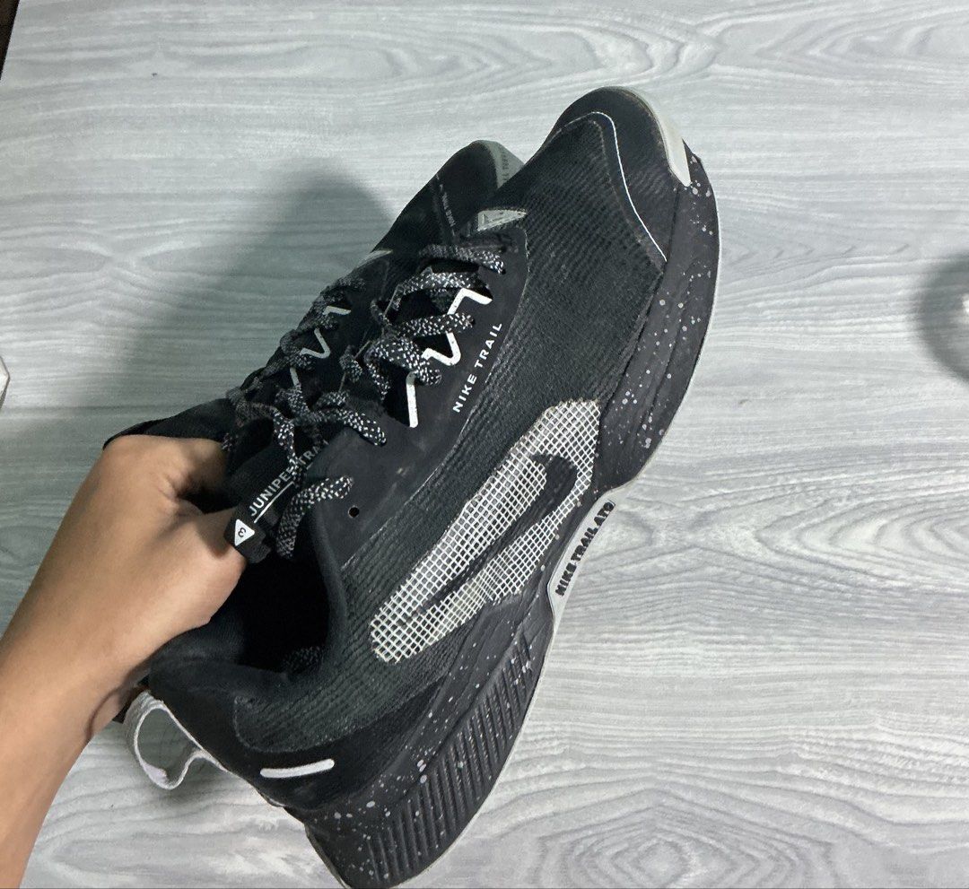 Nike Juniper Trail 3 (Category: Sneakers) located in Mati. Submitted by bagyobeanfindsph (Listing ID 1466803086, Image 3). Description: Nike Juniper Trail 3 - US 9.5 Black / White Colorway ✅ Good Condition - makapit pa pang trail / running / daily ✅ No major issue, ready to wear ✅ Pang porma + pang takbo sa ulan / bundok mine 2000.
