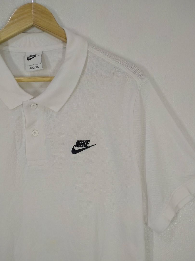 NIKE POLO SHIRT (Category: Tshirts & Polo Shirts ) located in Baguio. Submitted by fashionfinds1999 (Listing ID 1466777066, Image 3). Description: 30 X 23 LARGE EXCELLENT CONDITION + SHIPPING FEE.