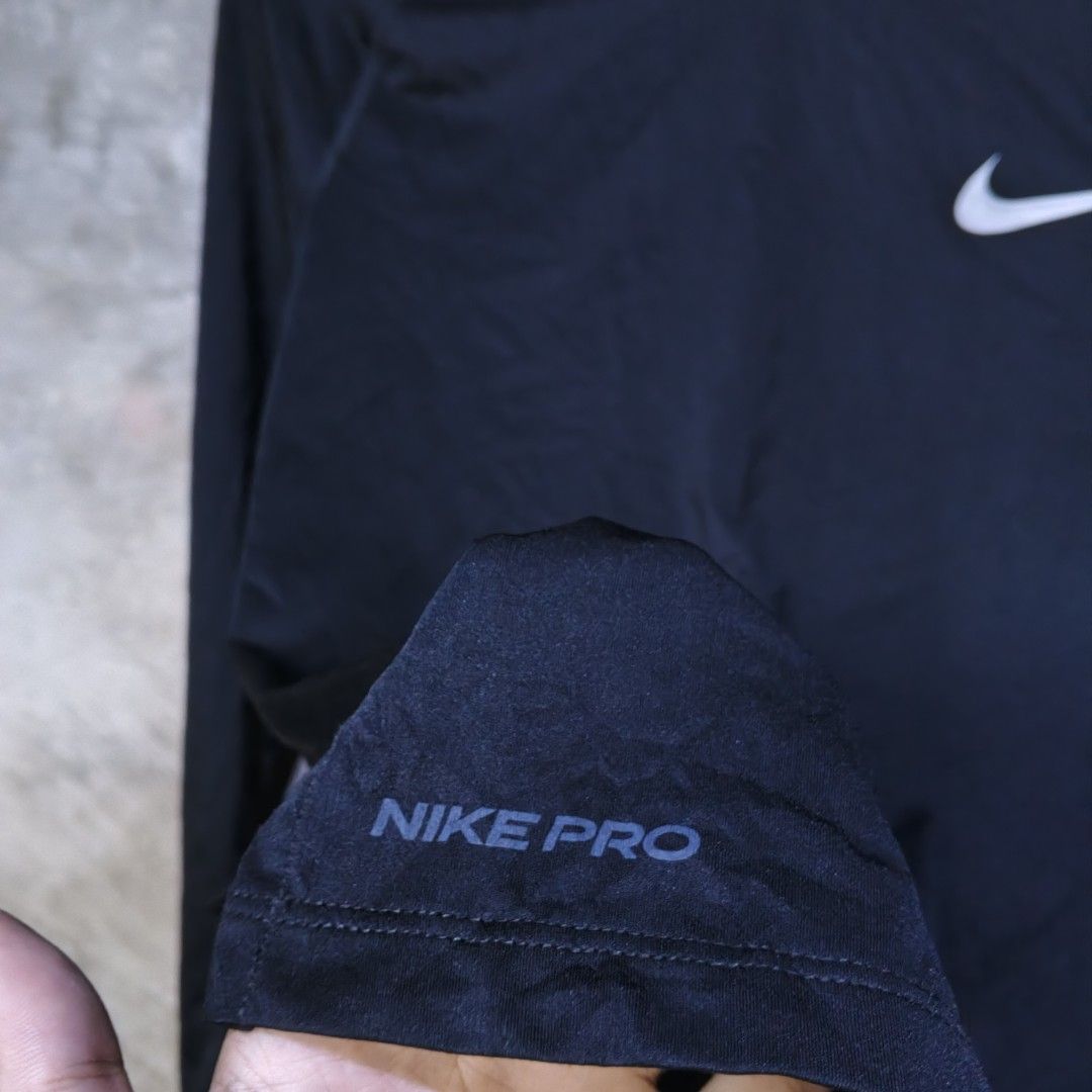 NIKE PRO MOCK TIGHT TOP (Category: Activewear) located in Polomolok. Submitted by cjramada (Listing ID 1466871191, Image 3). Description: NIKE PRO MOCK TIGHT TOP ‎ ‎Excellent Condition ‎Size - Large ‎Dimes - 17.5x26 ‎Color Rate - 9.9/10 ‎ ‎₱349+SF📩 ‎.