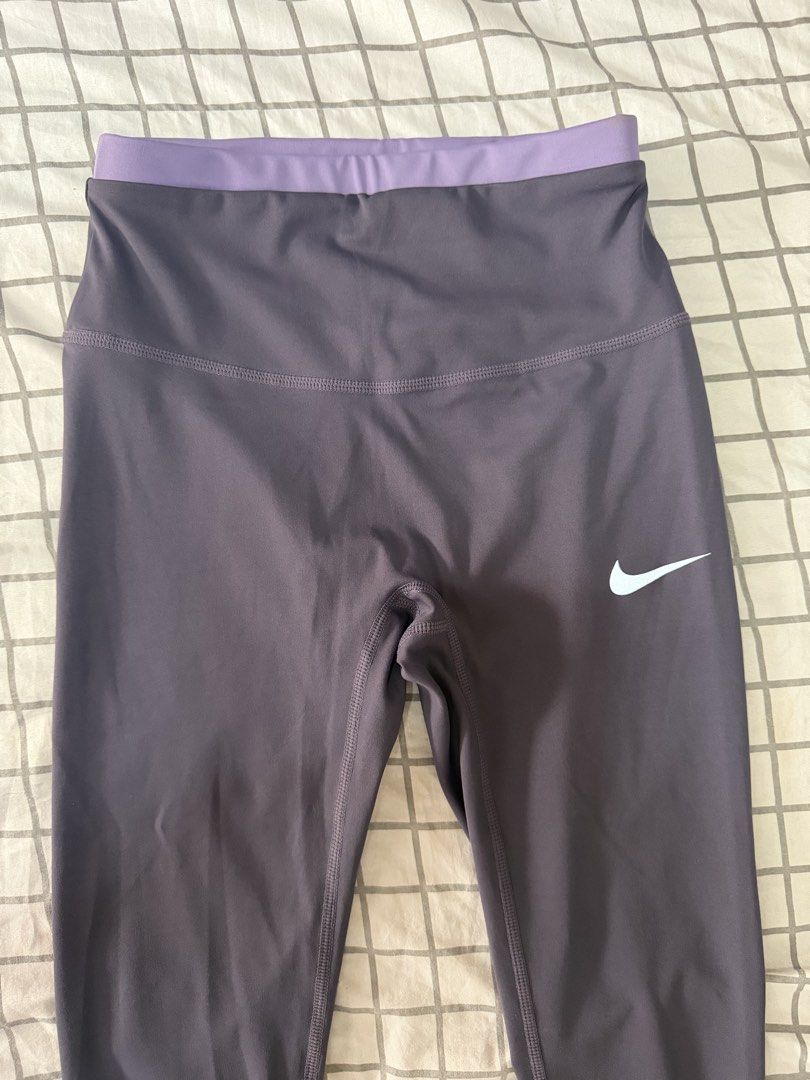 Nike Pro training leggings (Category: Activewear) located in Quezon City. Submitted by pinkystrends.co (Listing ID 1466844595, Image 2). Description: .