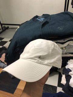 (Category: ) located in . Submitted by j4nstoreee (Listing ID 1466948659, Image 1). Description: .