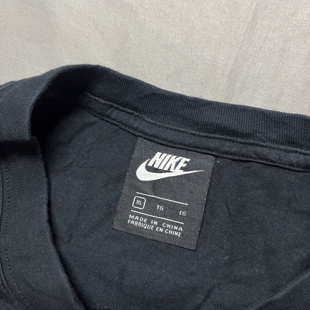 NIKE SPORTSWEAR (Category: Dresses) located in Las Pinas. Submitted by unknownthfrift99 (Listing ID 1466777247, Image 3). Description: FOR SALE NIKE SPORTSWEAR ICON CLASH DRESS SIZE XL FIT TO MEDIUM W-24 L-38 LIKE NEW 1k + SF LAS PIÑAS LOC .