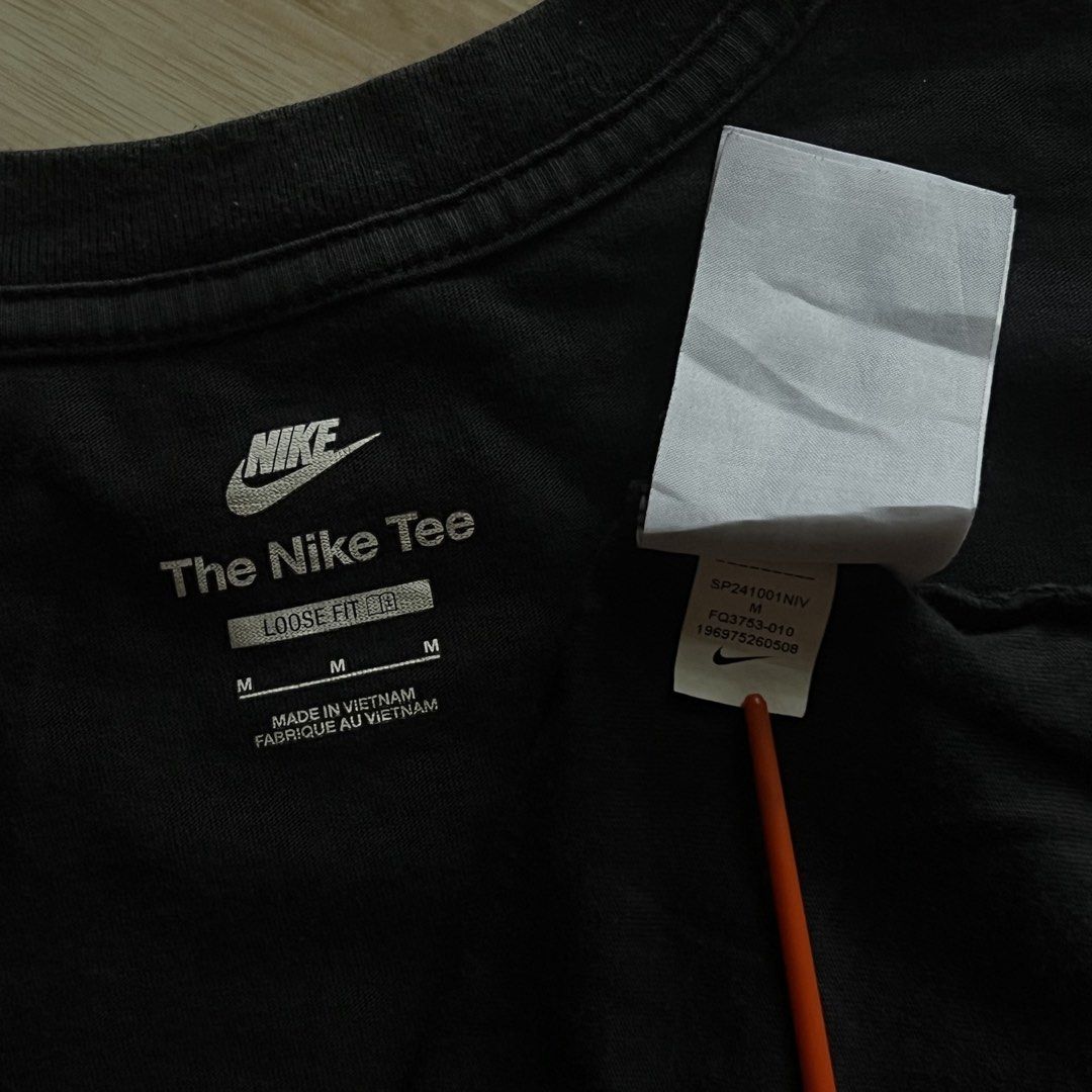 Nike Sportswear Max90 Graphic T-Shirt (Category: Formal Shirts) located in Kidapawan. Submitted by reborngarments_2k25 (Listing ID 1466875662, Image 3). Description: Condition: Good Color Rate: 9/10 Width x Length: 22x26 ( Boxy Fit) No Issue .