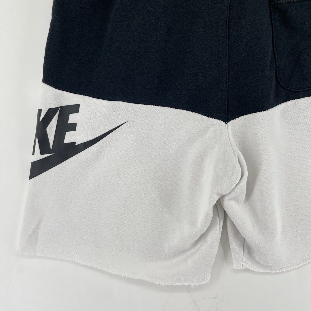 Nike Two-Tone Black & White Alumni Sweat Shorts (Category: Shorts) located in Manila. Submitted by buzz.garments (Listing ID 1466964239, Image 3). Description: Size: Medium on tag Dimensions(inches) -Waist/Width: 32”-38” (Strechable) -Hip: 20” -Front Rise: 13” -Thigh: 12” -Inseam: 8” -Outseam/Length : 19” -Leg Opening: 12” signs of usage - color may vary due to lighting. please manage your expectations-minimal and unseen flaws must be considered.