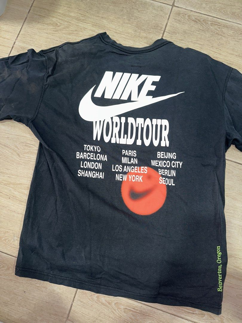 Nike World Tour shirt (Category: Tshirts & Polo Shirts ) located in Muntinlupa City. Submitted by kirbssss (Listing ID 1466857649, Image 2). Description: 22.5x27 (nego).