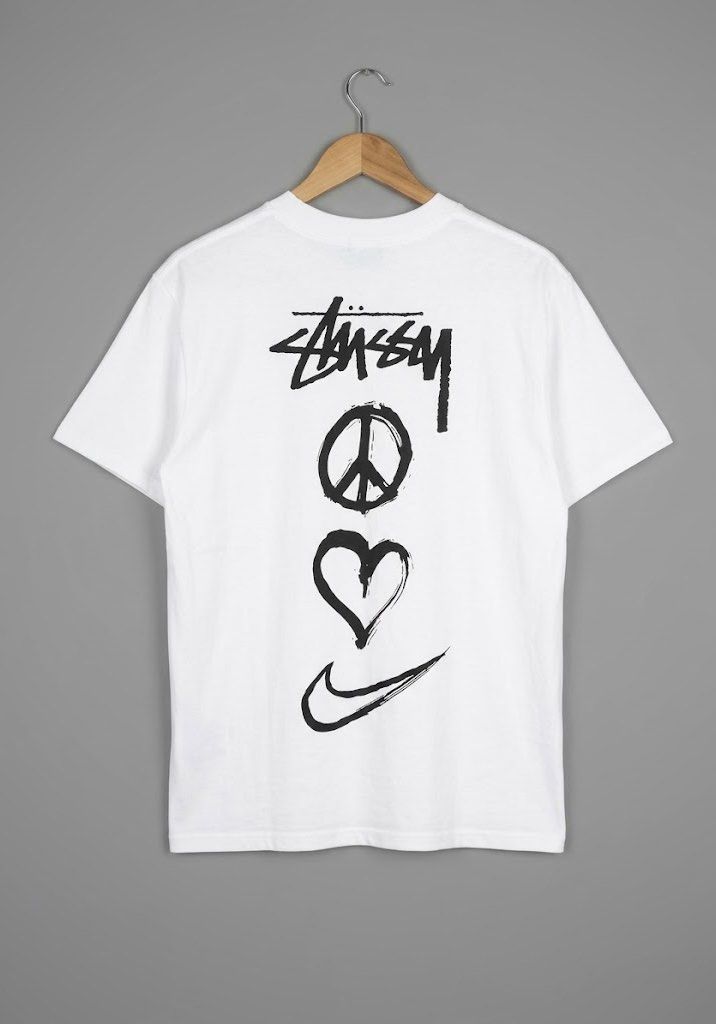 Nike x stussy (Category: Formal Shirts) located in Tagum. Submitted by thrift.tizz (Listing ID 1466918299, Image 2). Description: Nike x Stussy (Tags in Comsec) Excellent condition 9.5/10 colorate Issue:Needwash Size L 20x28.5 .