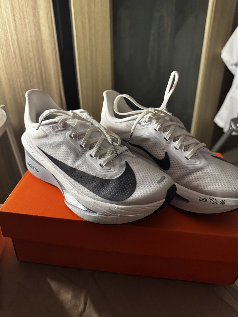 Nike Zoom fly (Category: Sneakers) located in Makati City. Submitted by ellamae24 (Listing ID 1466925273, Image 1). Description: ✨ Used only once! ✨ In very good condition ✨ Clean and well-maintained.