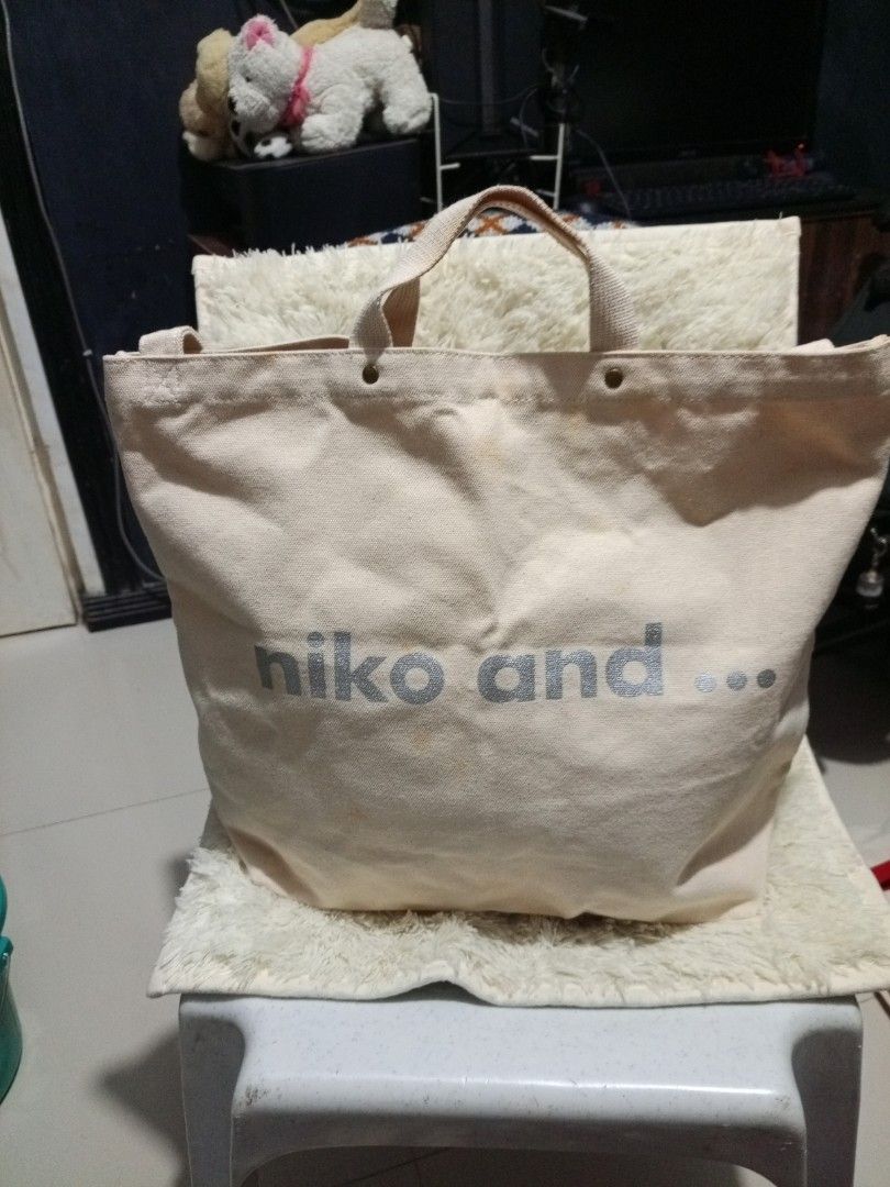 niko and ... Sling Bag (Category: Sling Bags) located in Davao. Submitted by hermiepiam75360 (Listing ID 1466926741, Image 2). Description: .