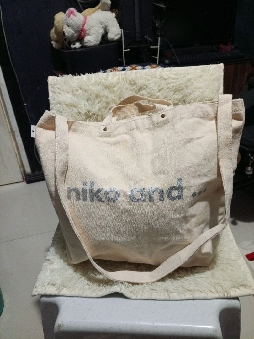 niko and ... Sling Bag (Category: Sling Bags) located in Davao. Submitted by hermiepiam75360 (Listing ID 1466926741, Image 1). Description: .