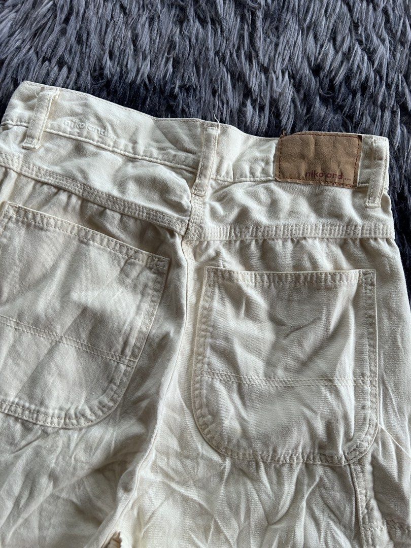 Niko and Wideleg Carpenter Pants (Category: Jeans) located in Baao. Submitted by prettysixtythrift_17 (Listing ID 1466876838, Image 3). Description: Niko and Wideleg Carpenter Pants ▪️Waistline: 24 to 27 ▪️Length: 38 ▪️Hem: 9 ▪️Hips: 14.5 ▪️Leg Thigh: 12 ▪️Rise: 14 ▪️Inseam: 25.