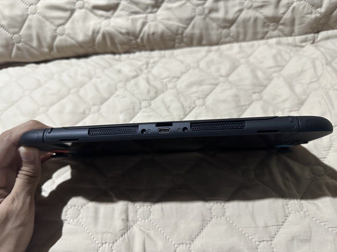Nintendo switch 2 (Category: Nintendo) located in Calamba. Submitted by uknown11 (Listing ID 1466924690, Image 3). Description: Nintendo switch 2 Bought last April Binili lang dahil sa isang game. Tinamad na agad. Complete set. Screen protector and nintendo case included. With NO included games Meet up only. SM Calamba 25,000 .