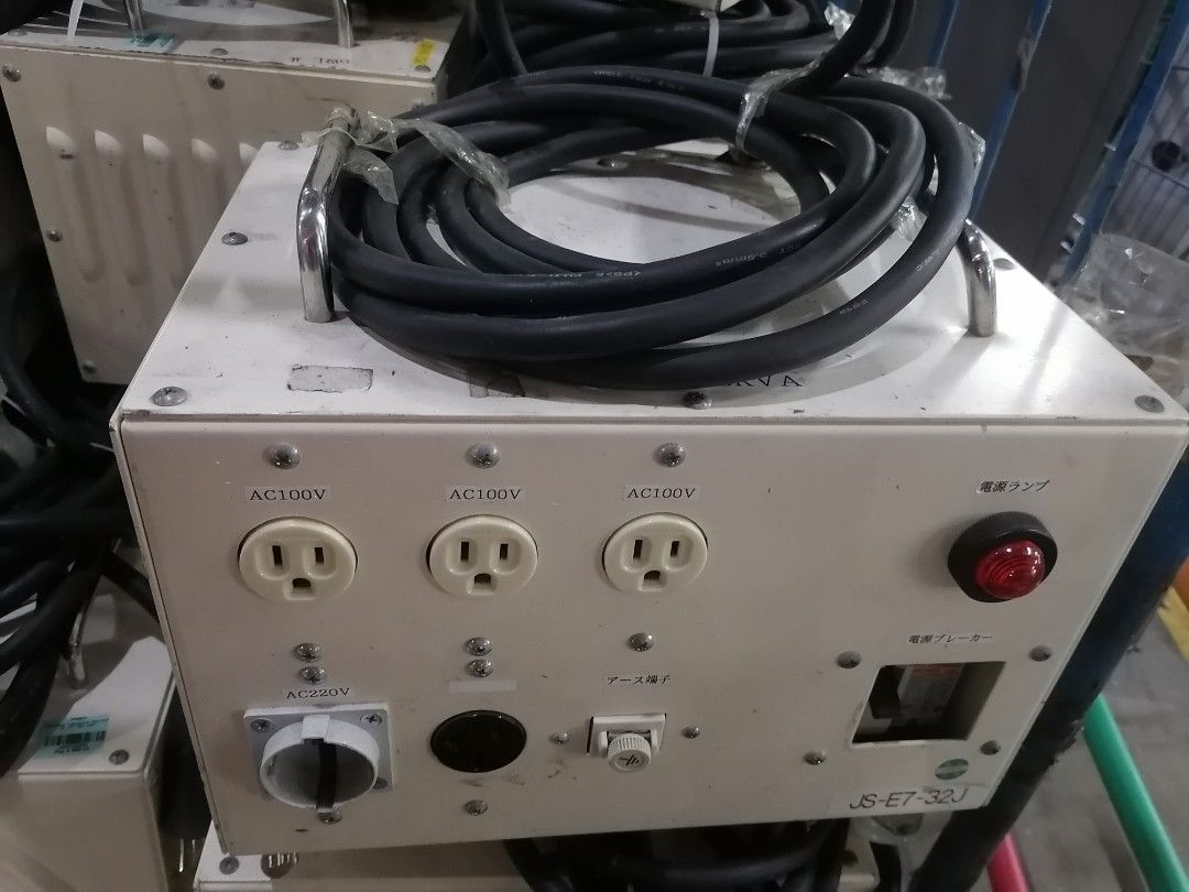 NMin Step Down Transformer JS-E7-32J 3kVA (Category: Electrical, Adaptors & Sockets) located in Muntinlupa City. Submitted by fast_bryantorrentefernand (Listing ID 1466802319, Image 1). Description: - Model: JS-E7-32J - Capacity: 3kVA heavy-duty step down transformer - Design: Sturdy white metal casing with built-in base wheels for easy moving and heavy black power cable - Outlets: Three AC100V outlets and one AC220V socket - Safety Features: Fro