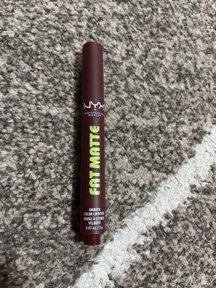 NYX from u.s (Category: Makeup) located in Manila. Submitted by ty_imported_goods (Listing ID 1466810697, Image 1). Description: Original from u.s Nyx lipstick #berry smooth.