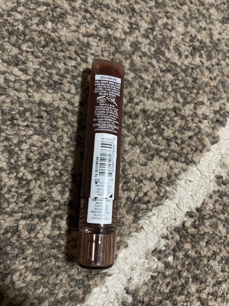 NYX LIP BALM FROM U.S (Category: Makeup) located in Manila. Submitted by ty_imported_goods (Listing ID 1466809223, Image 2). Description: Original from U.S Lip balm.