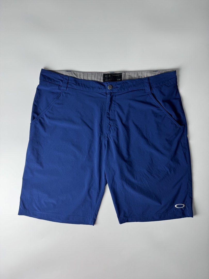 Oakley Blue Performance Shorts 40W (Category: Shorts) located in Cavite. Submitted by dracokidstuff (Listing ID 1466874504, Image 1). Description: .