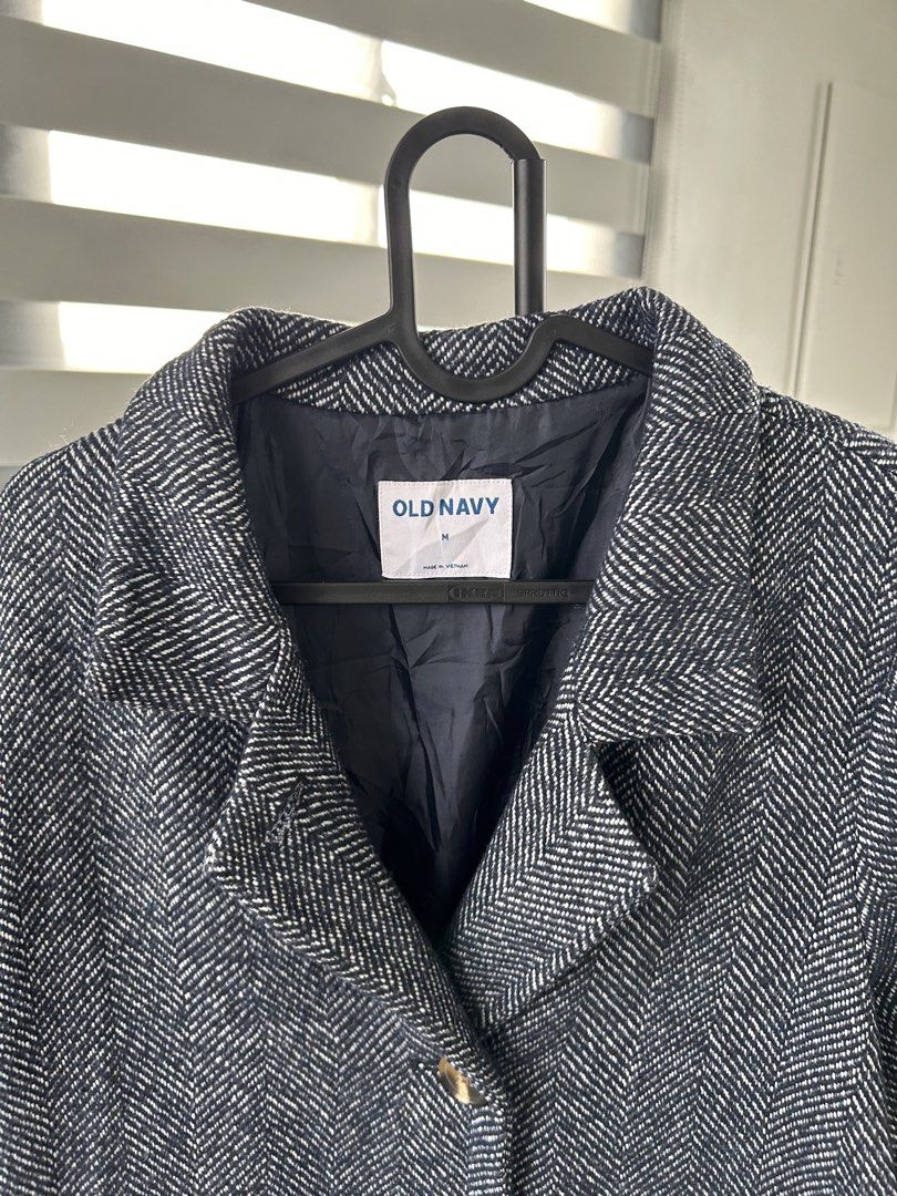 Old Navy Blue Herringbone Wool Blend Coat (M) (Category: Coats, Jackets and Outerwear) located in Dasmarinas. Submitted by sfclosetcleanup (Listing ID 1466849966, Image 3). Description: 15 x 29.