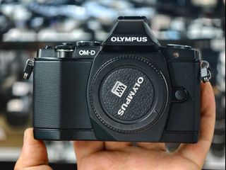 （分類：）位於 。 由 camsquare 提交（商品編號 1350797794，圖片 1）。簡介： 。