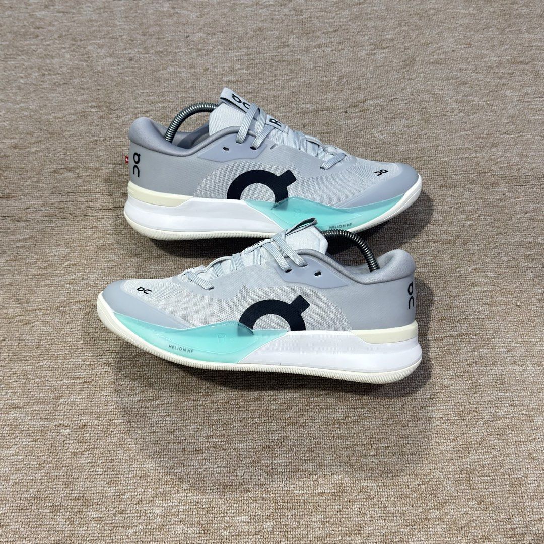 ON CLOUD ROGER PRO 3 (Category: Sneakers) located in Cebu City. Submitted by kierford0318 (Listing ID 1466919732, Image 1). Description: US MENS-8.5 EUR-42 CM-26.5 EXCELLENT CONDITION OG ✅.
