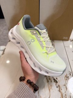 （分類：）位於 。 由 bellezza. 提交（商品編號 1466845128，圖片 1）。簡介： 。