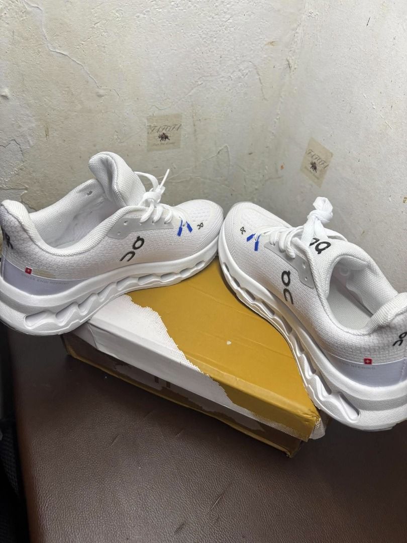On Cloudtilt-Style Sneakers | All White | EU 38 (Category: Casual Shoes) located in Bacoor. Submitted by fafofa (Listing ID 1466966966, Image 2). Description: All-white athletic sneakers featuring a modern running-inspired silhouette and sculpted sole design. All-white colorway Cloud-inspired sole design Lace-up closure Size: EU 38 Includes matching shoe box.